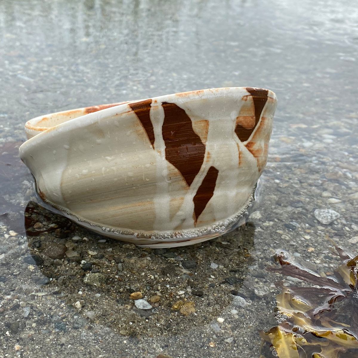 Ceramic stoneware bowl